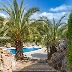 Golf Villa *